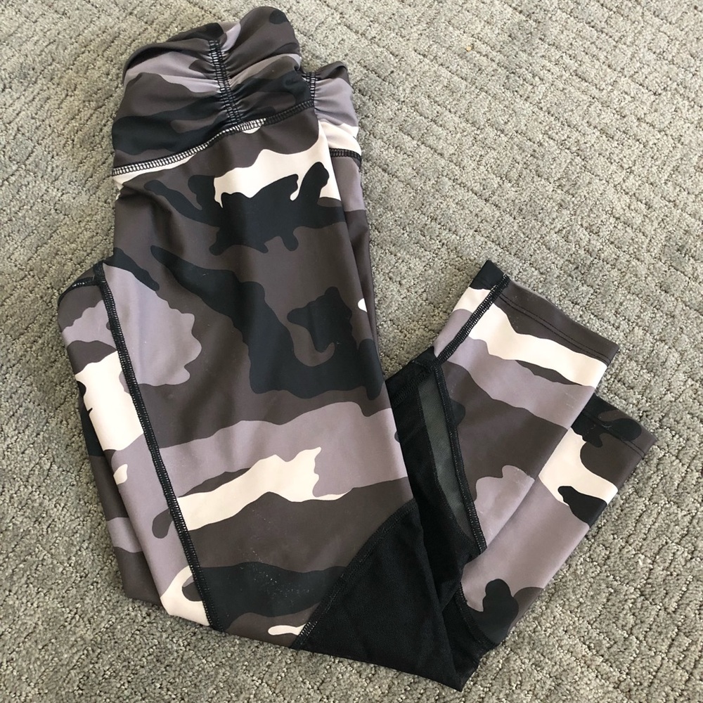 Lululemon crop leggings